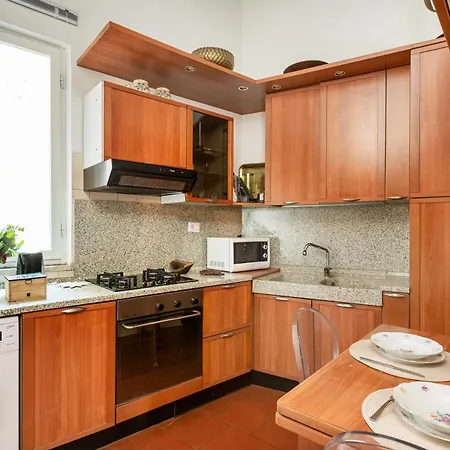 Апартаменты Annemary Maison